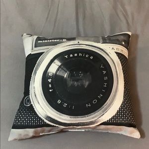 Vintage Black and White Camera Throw Pillow